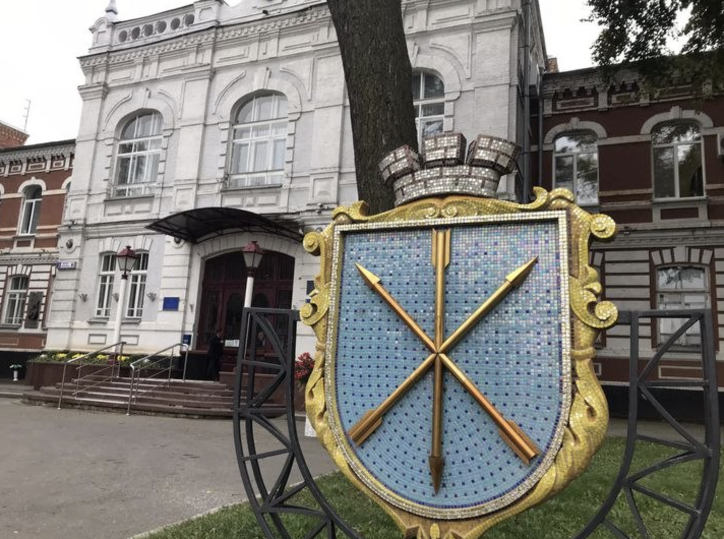 Герб Хмельницького. Коли з’явився та як змінювався?