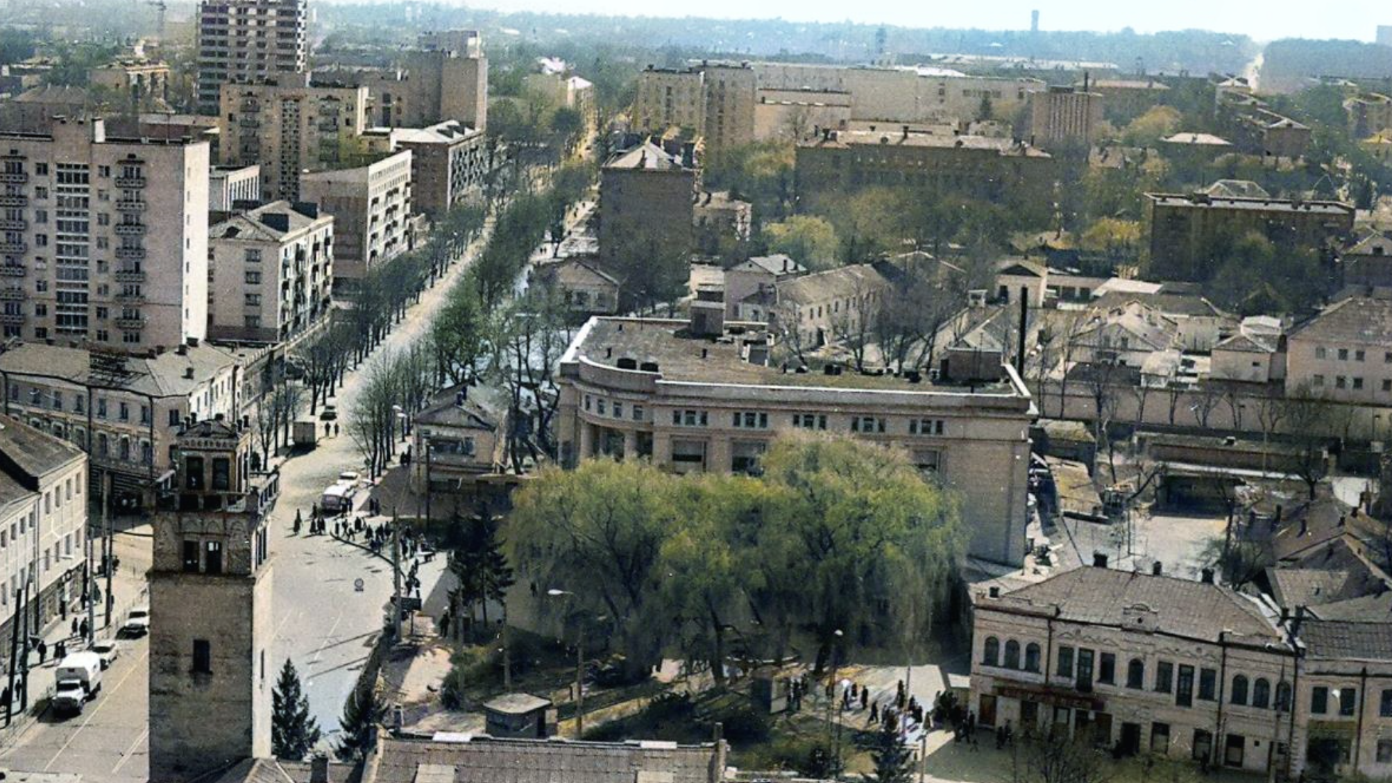 Центр Хмельницького. Як виглядала територія навколо сучасного Дитячого Світу?