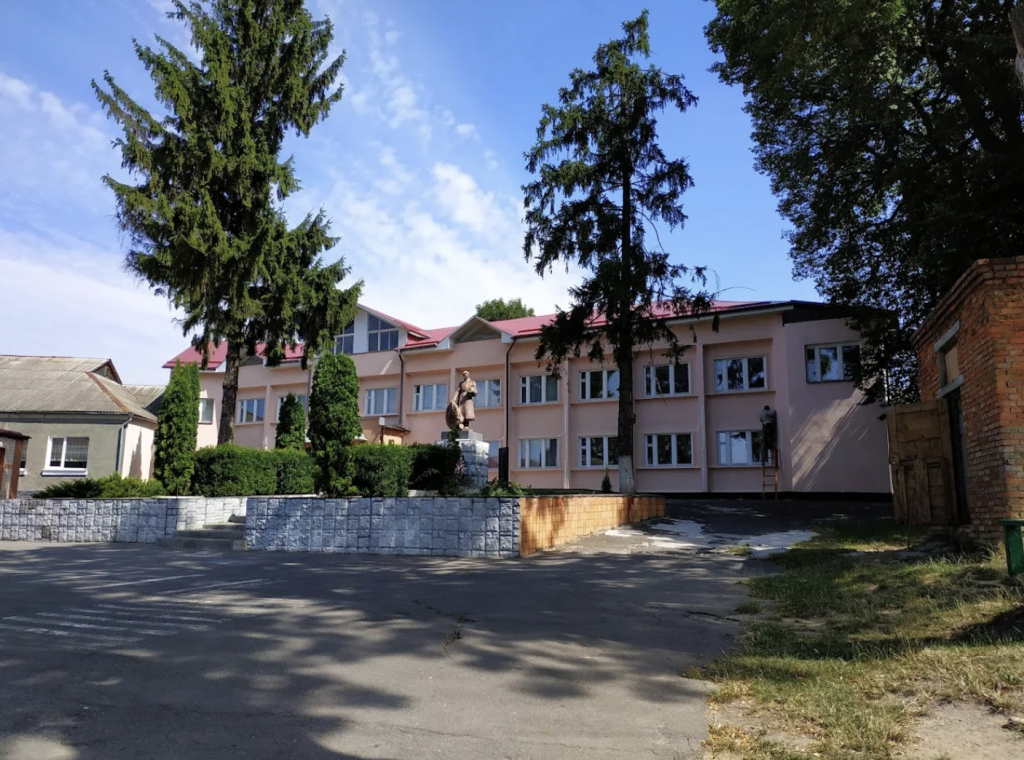 Гімназія №31 в Хмельницькому